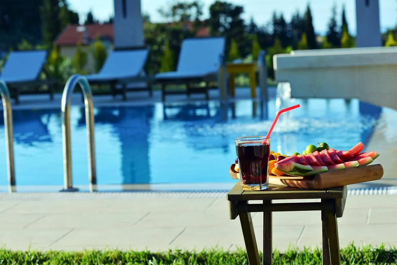 Belizi Hotel Urla 0*,  Türkiye