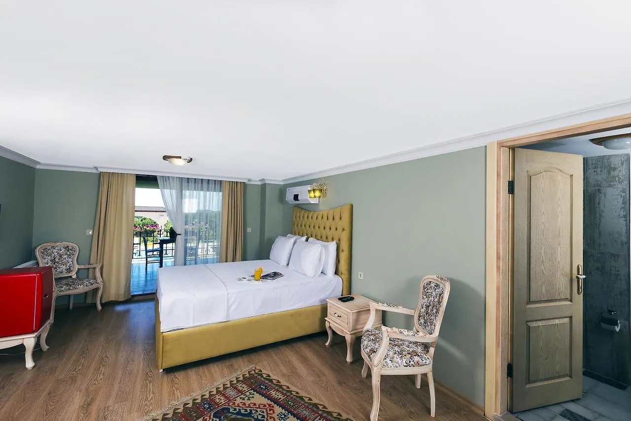 Belizi Hotel Urla 0*,