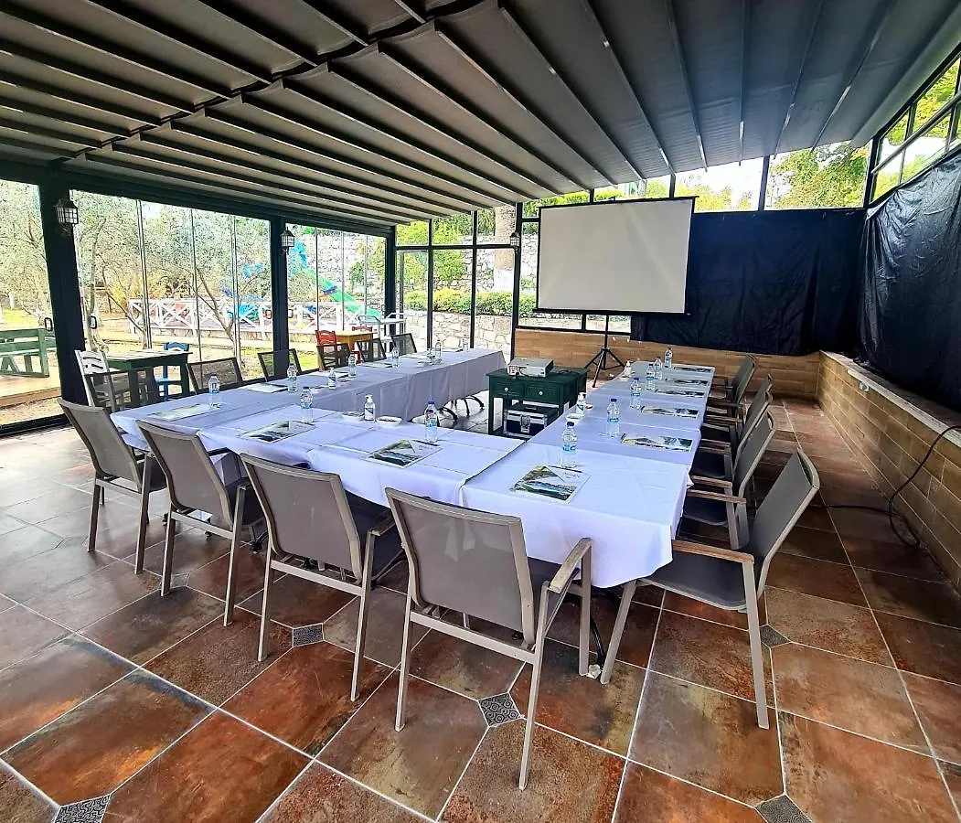 Alojamento de Acomodação e Pequeno-almoço Belizi Hotel Urla